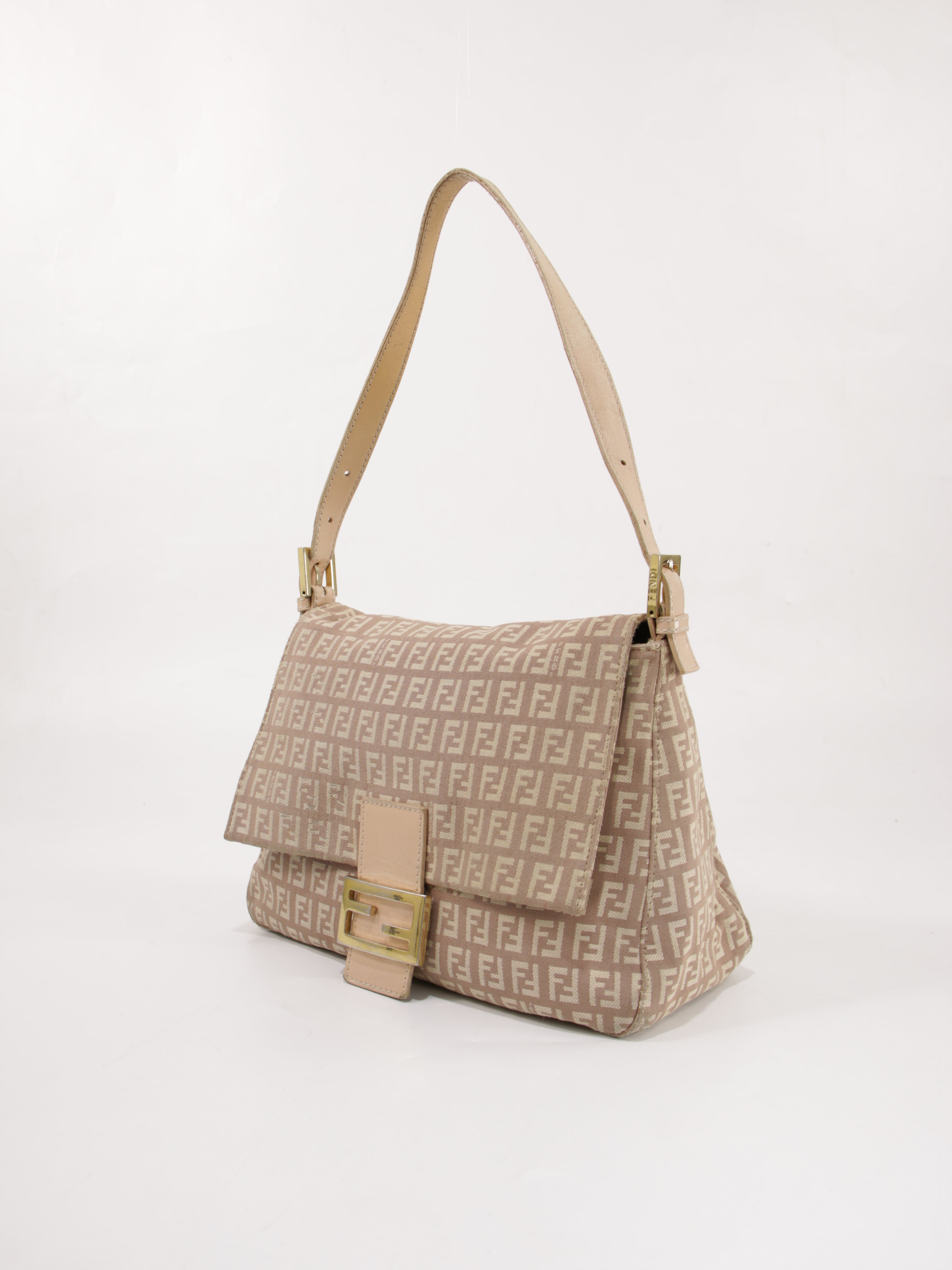Fendi Mama Baguette bags | Best selection of second-hand