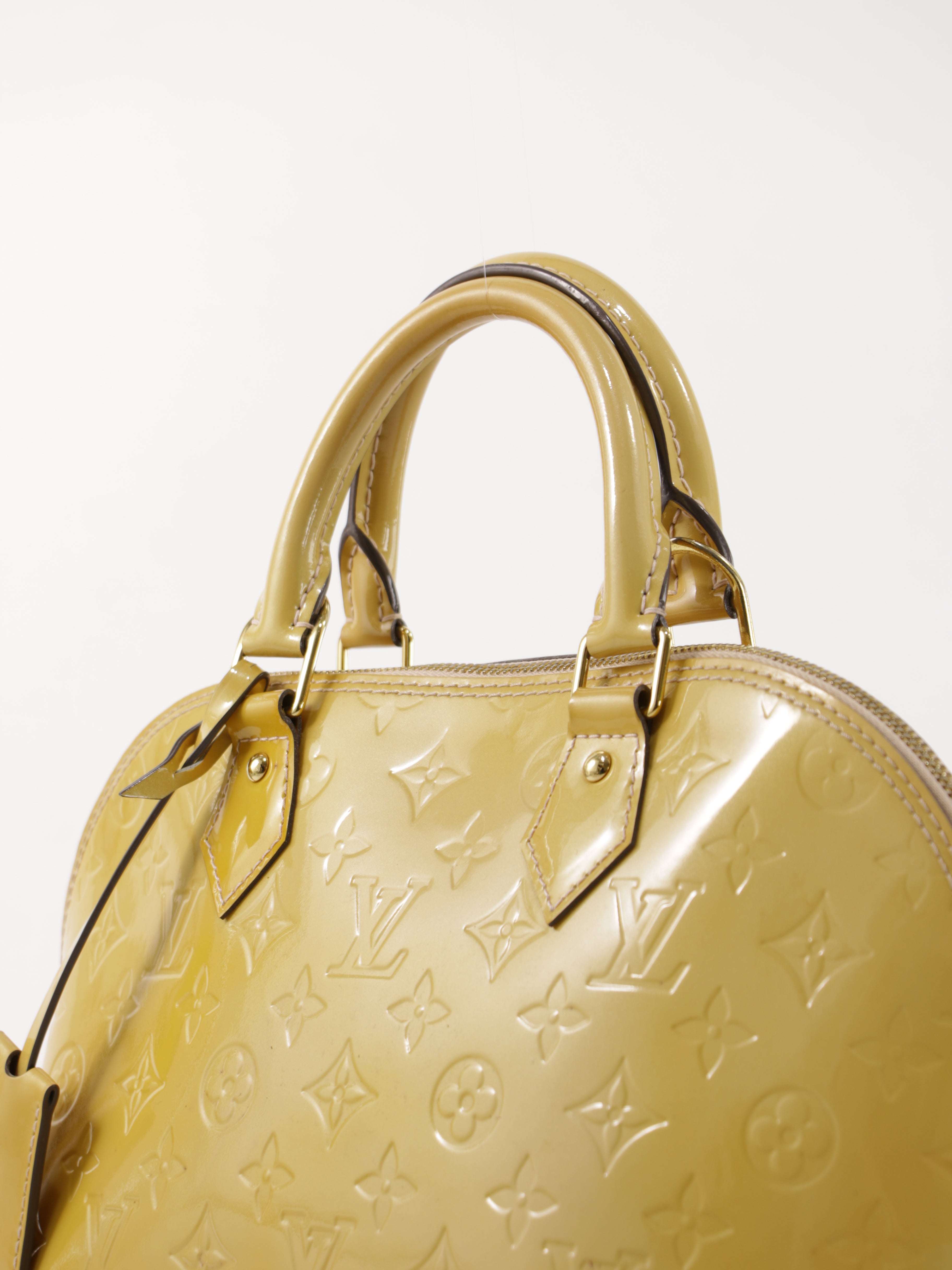 Louis Vuitton Alma PM