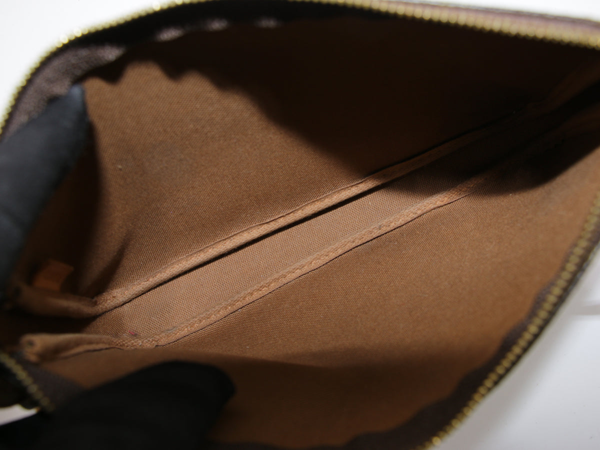 Louis Vuitton Accessories Pochette