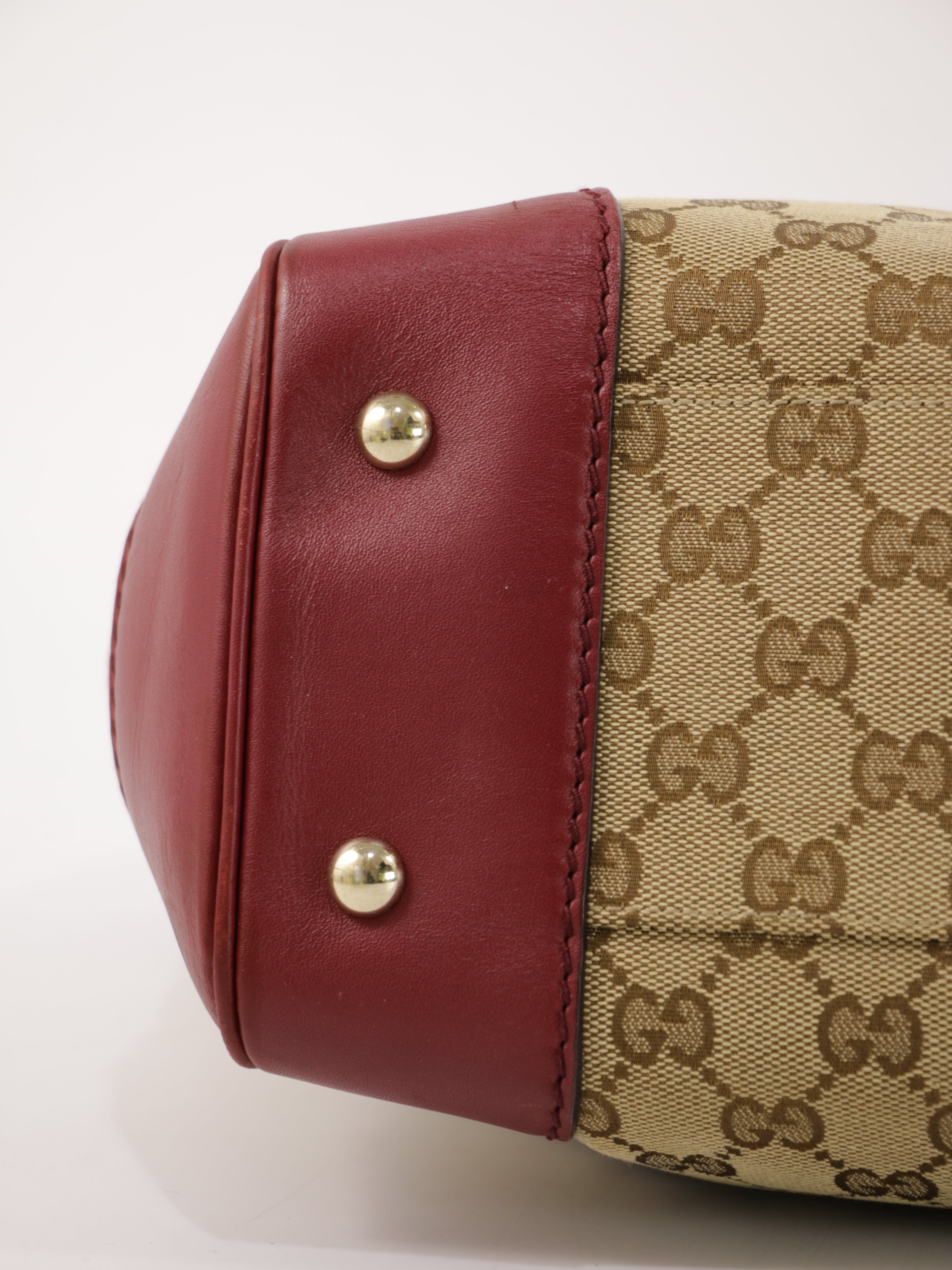 Gucci Shoulder Bag