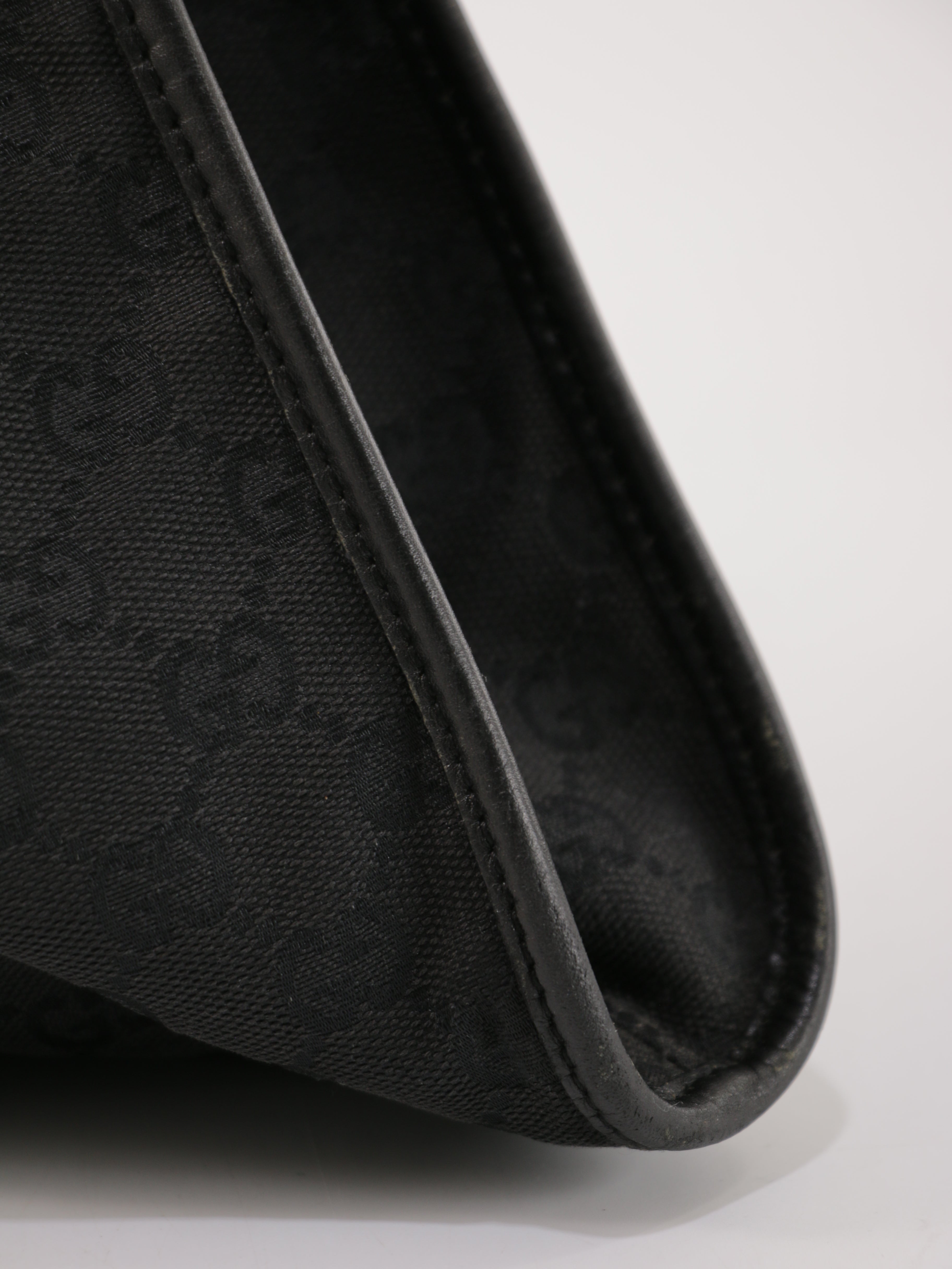 Gucci Shoulder Bag