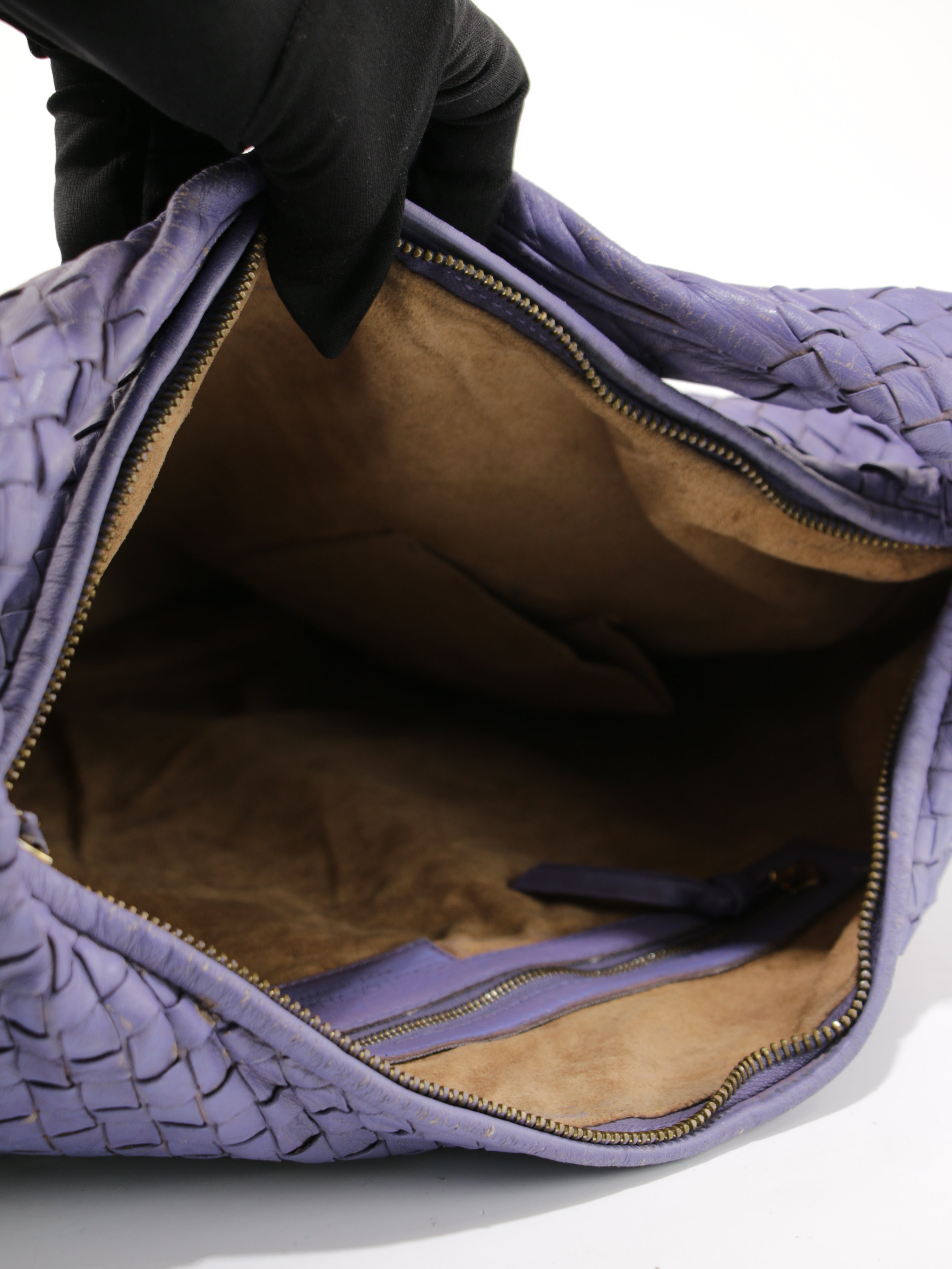 Bottega Veneta Large Hobo Purple Leather | Ref. 8146 – Collector's