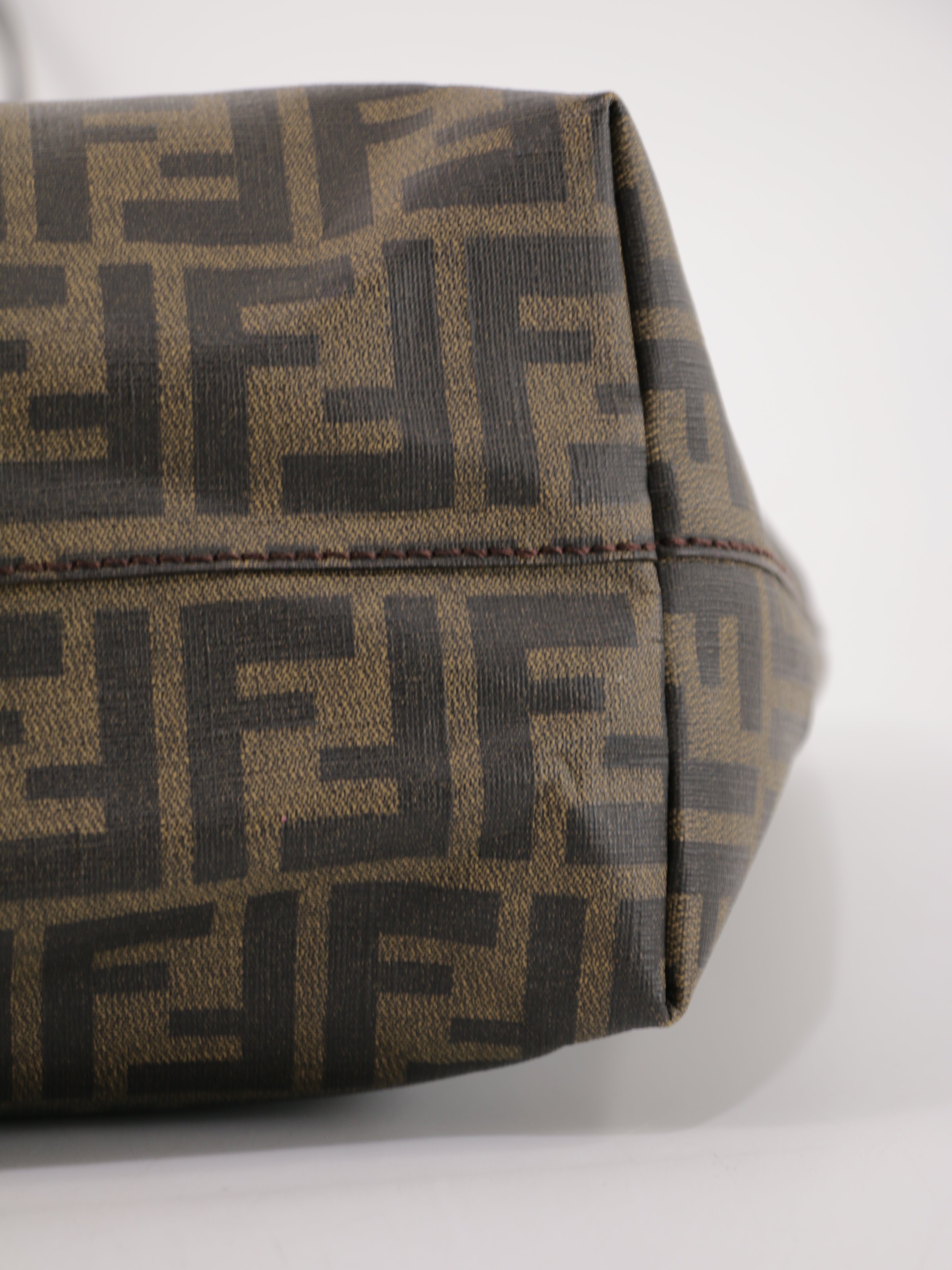 Fendi Roll
