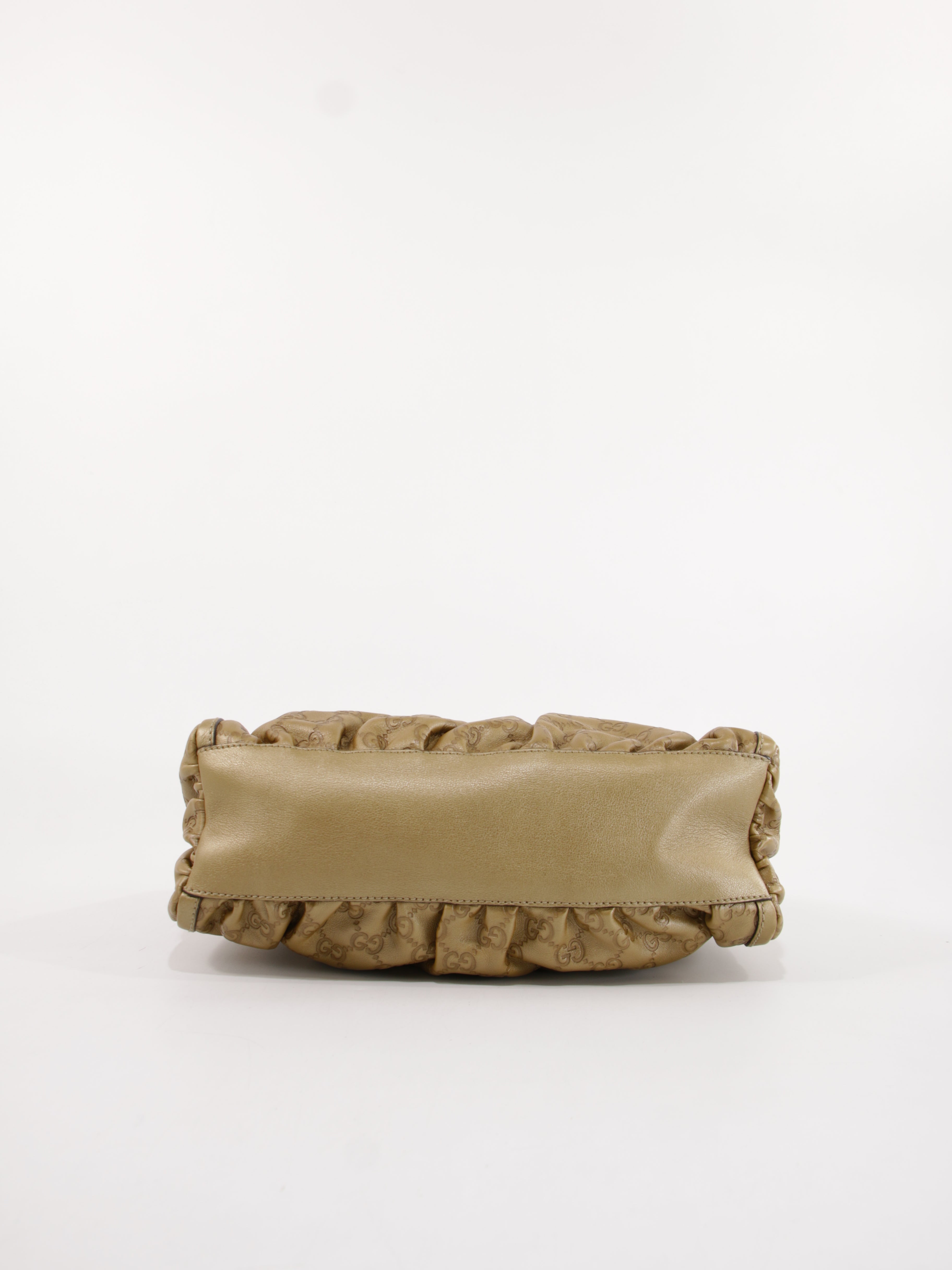 Abbey D-Ring Small