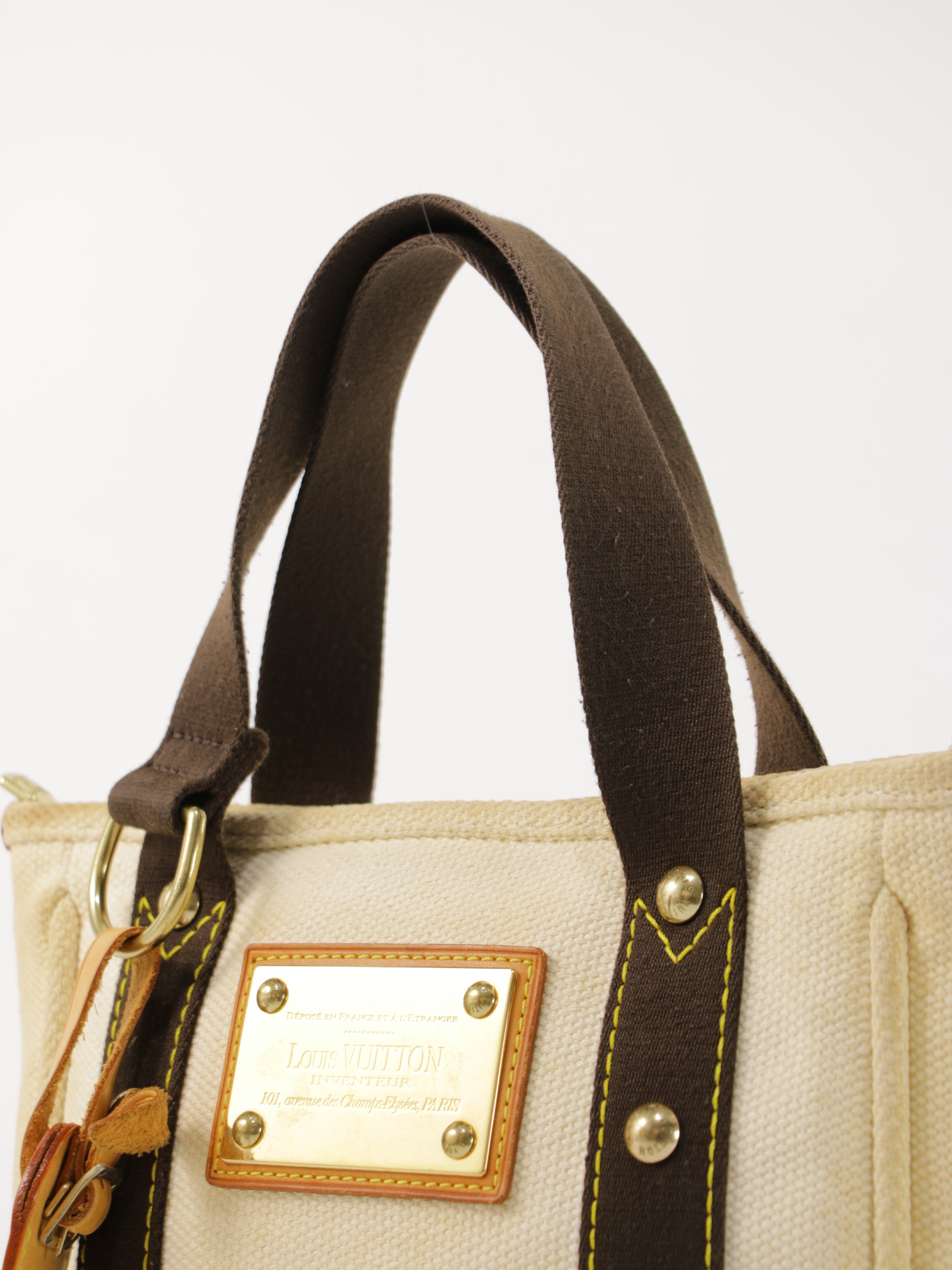 Louis Vuitton Hand Bag