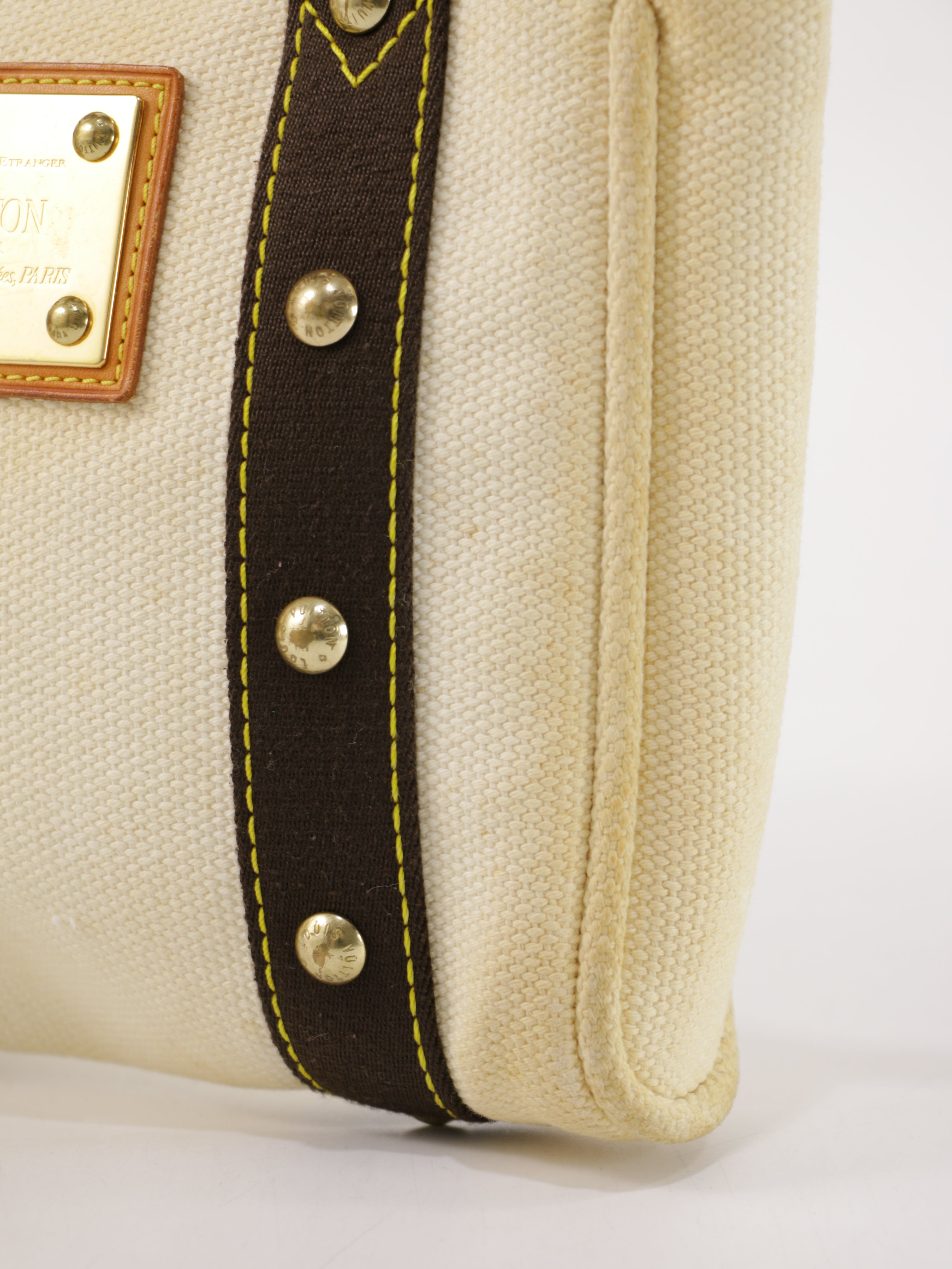 Louis Vuitton Hand Bag