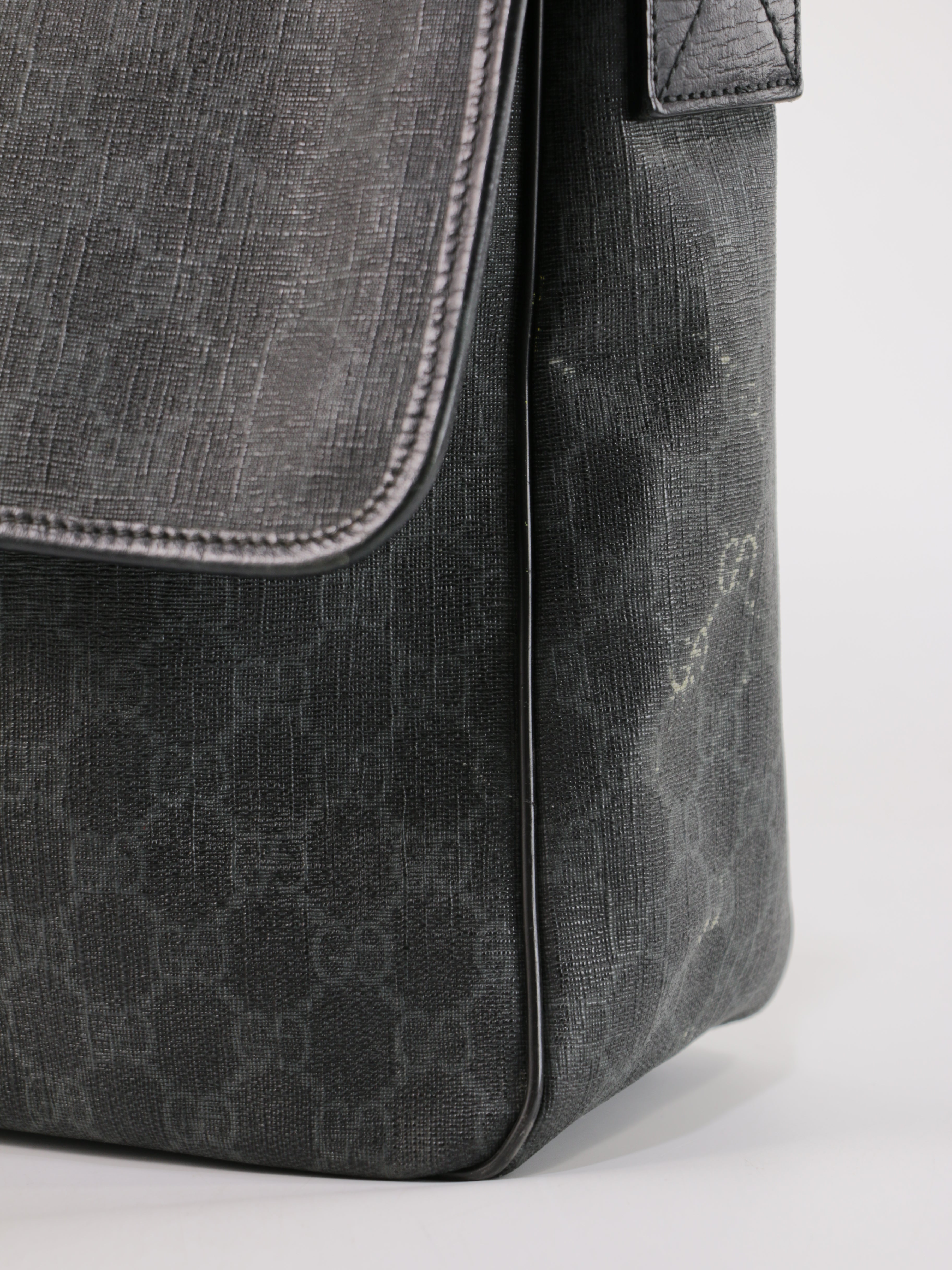 Gucci Crossbody Bag