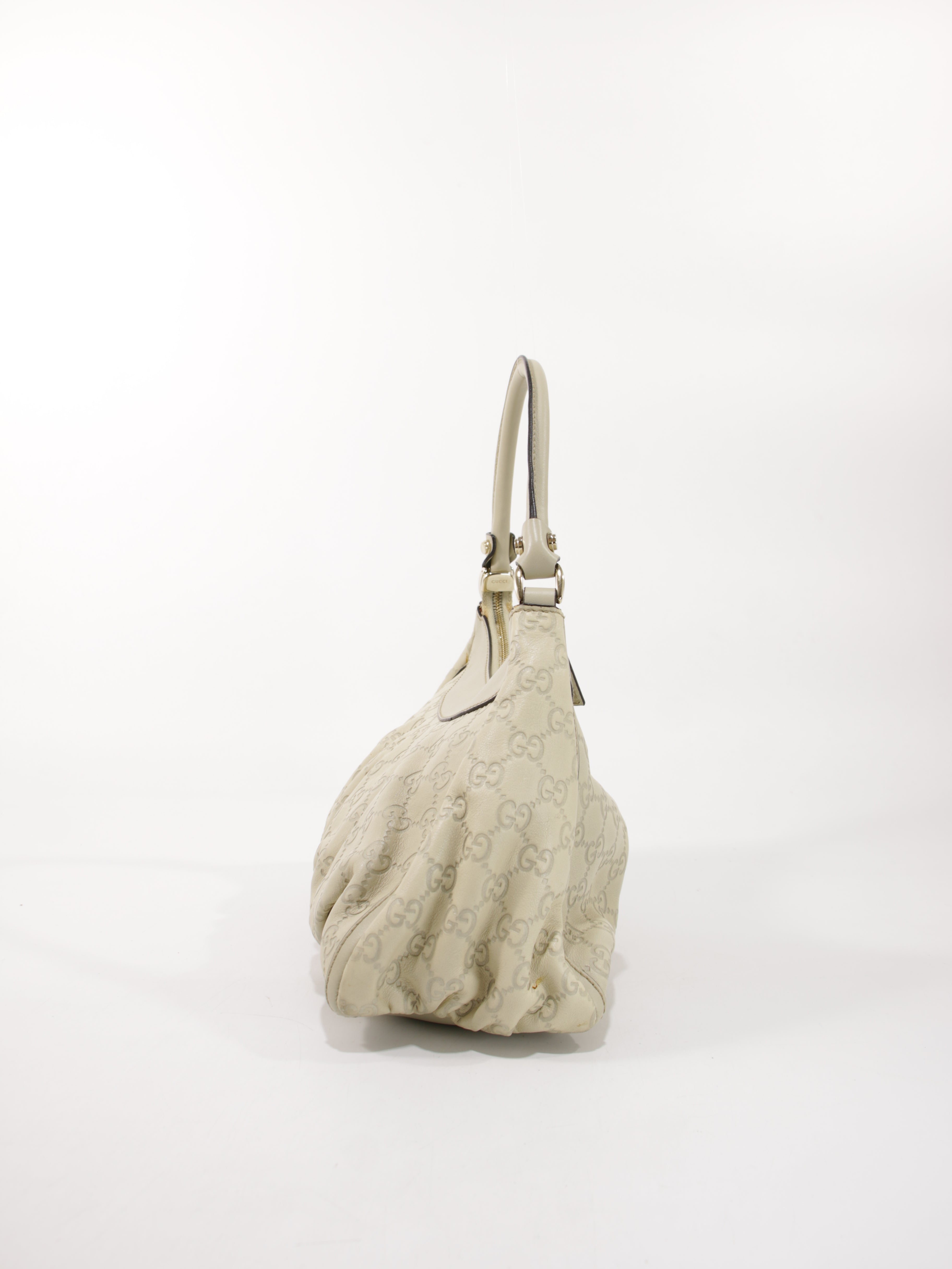 Abbey D-Ring Small
