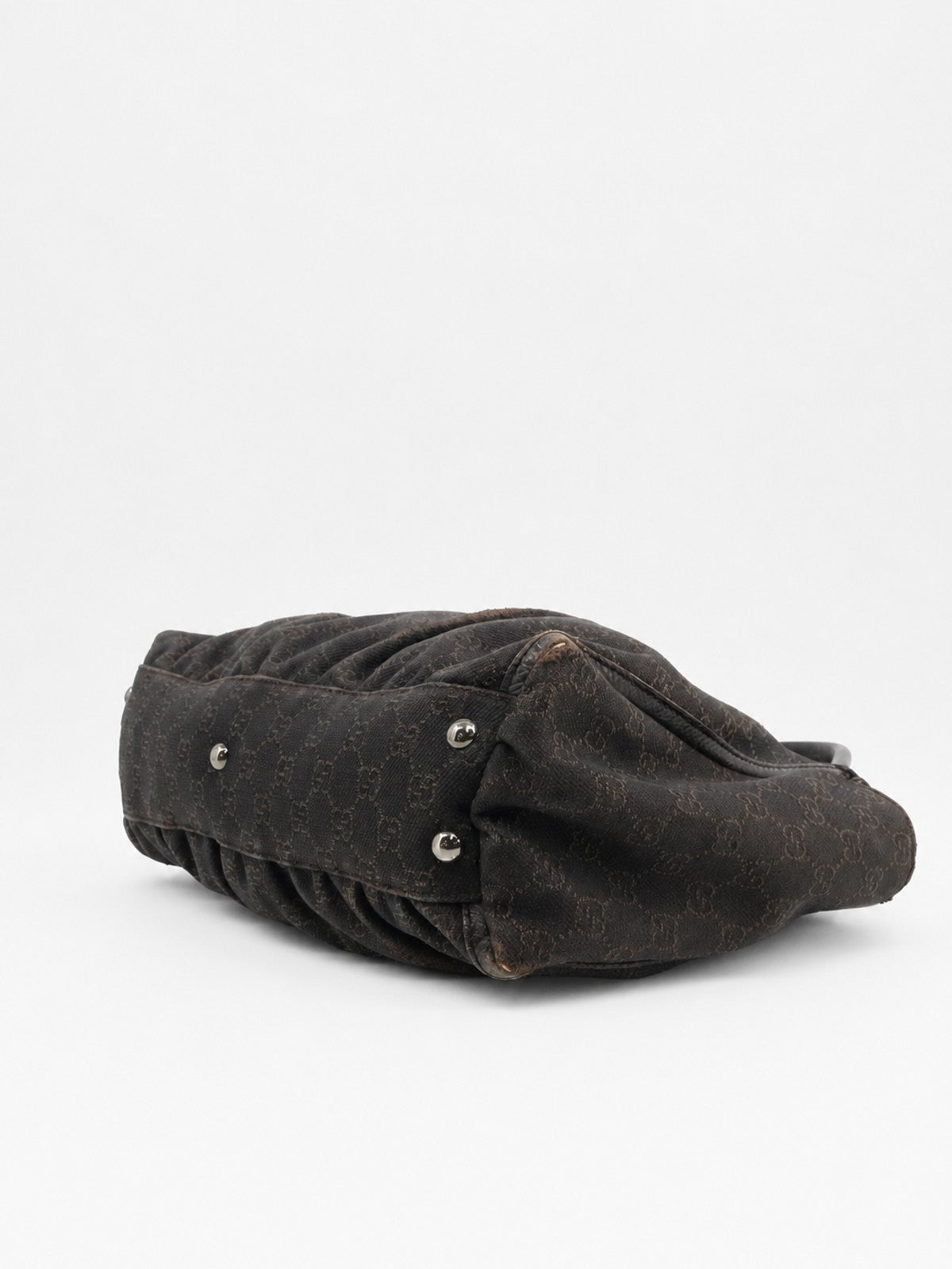 Abbey D-Ring