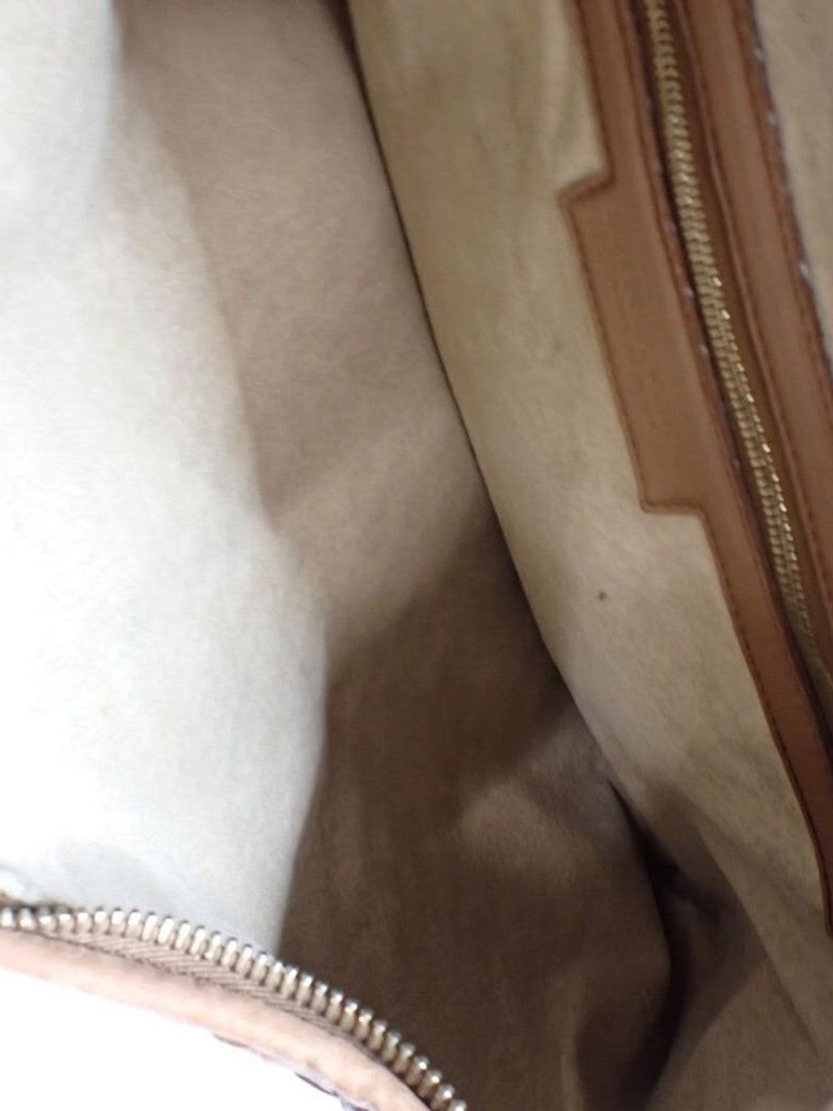 Bottega Veneta Medium Hobo