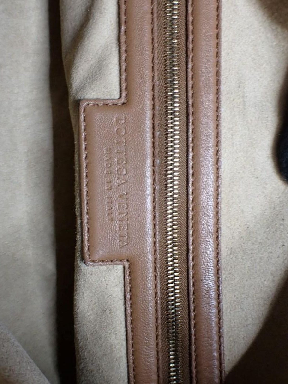 Bottega Veneta Medium Hobo