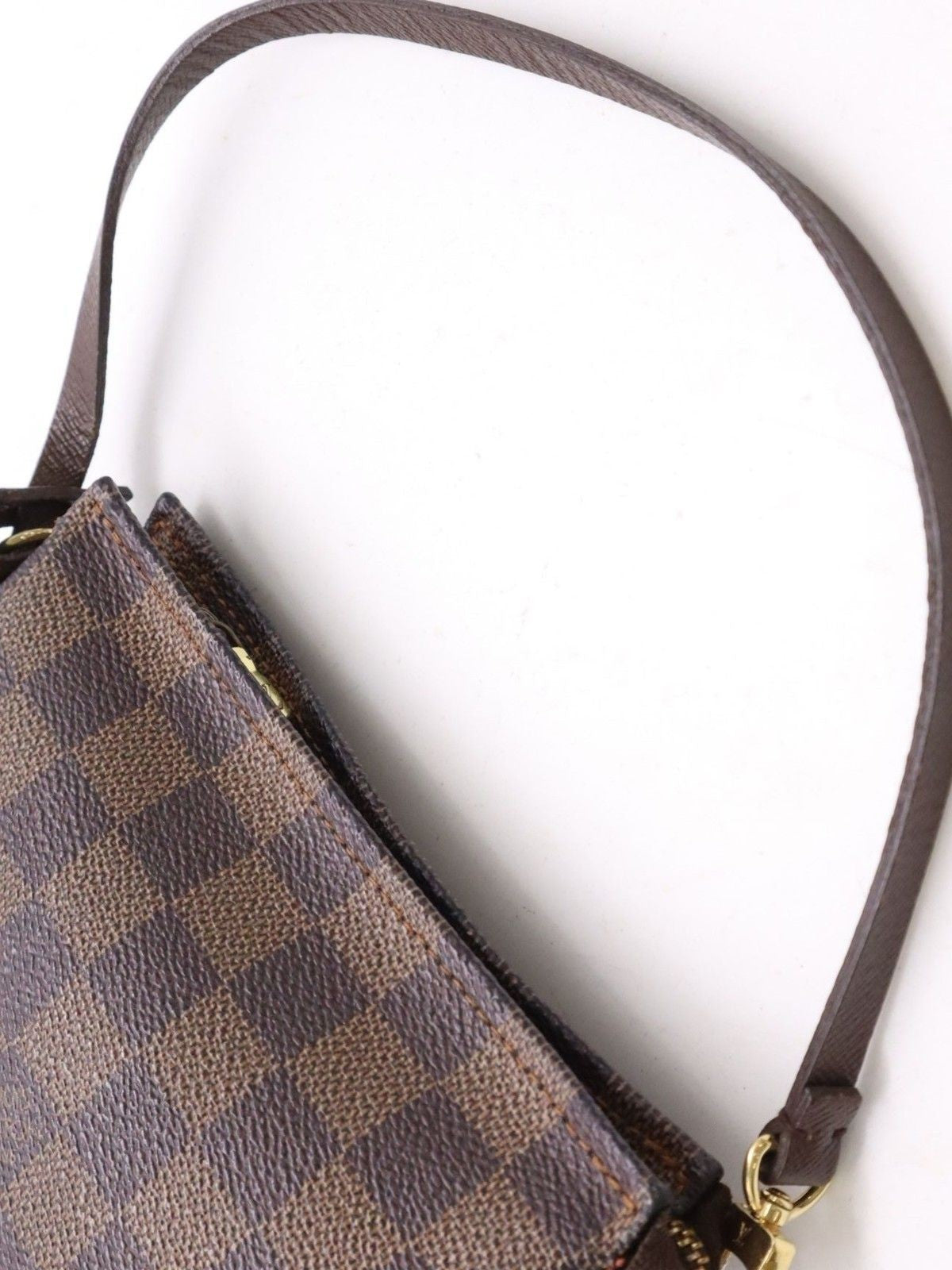 Louis Vuitton Trousse Pochette