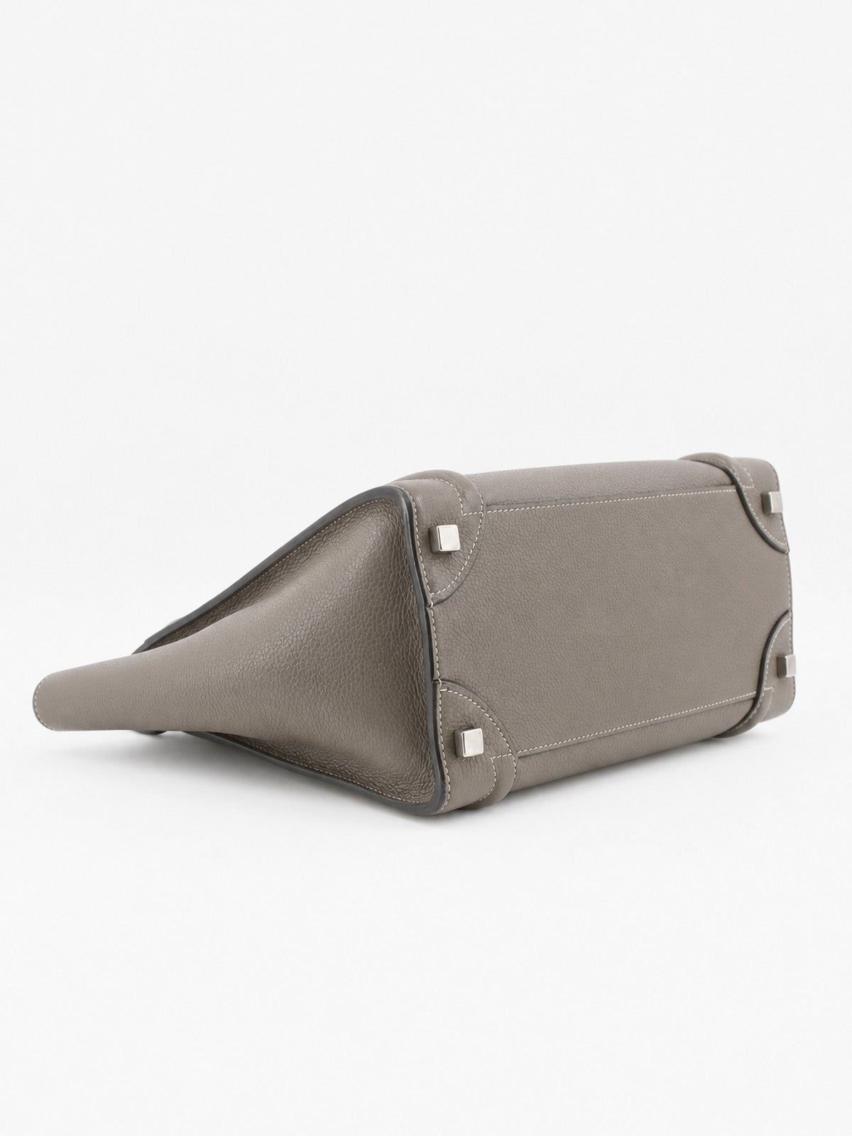 Medium Luggage