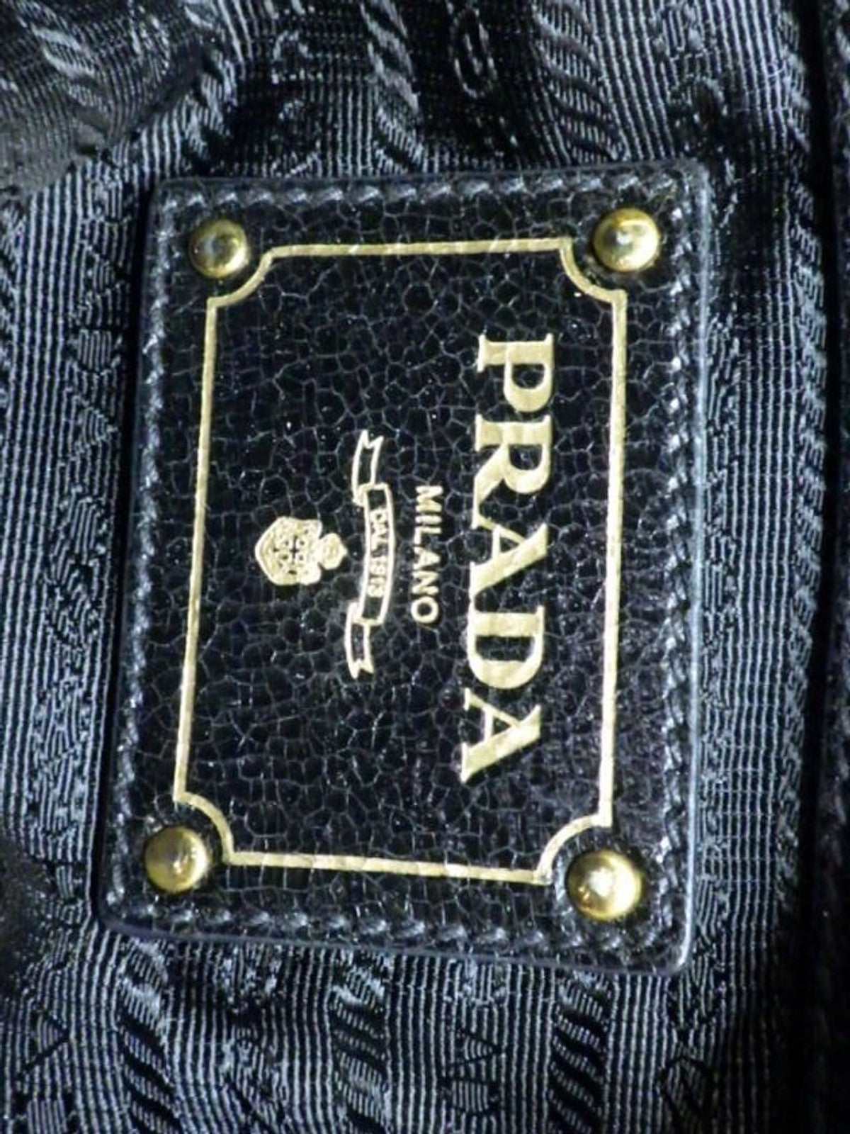 Hand Bag – Collector's Cage