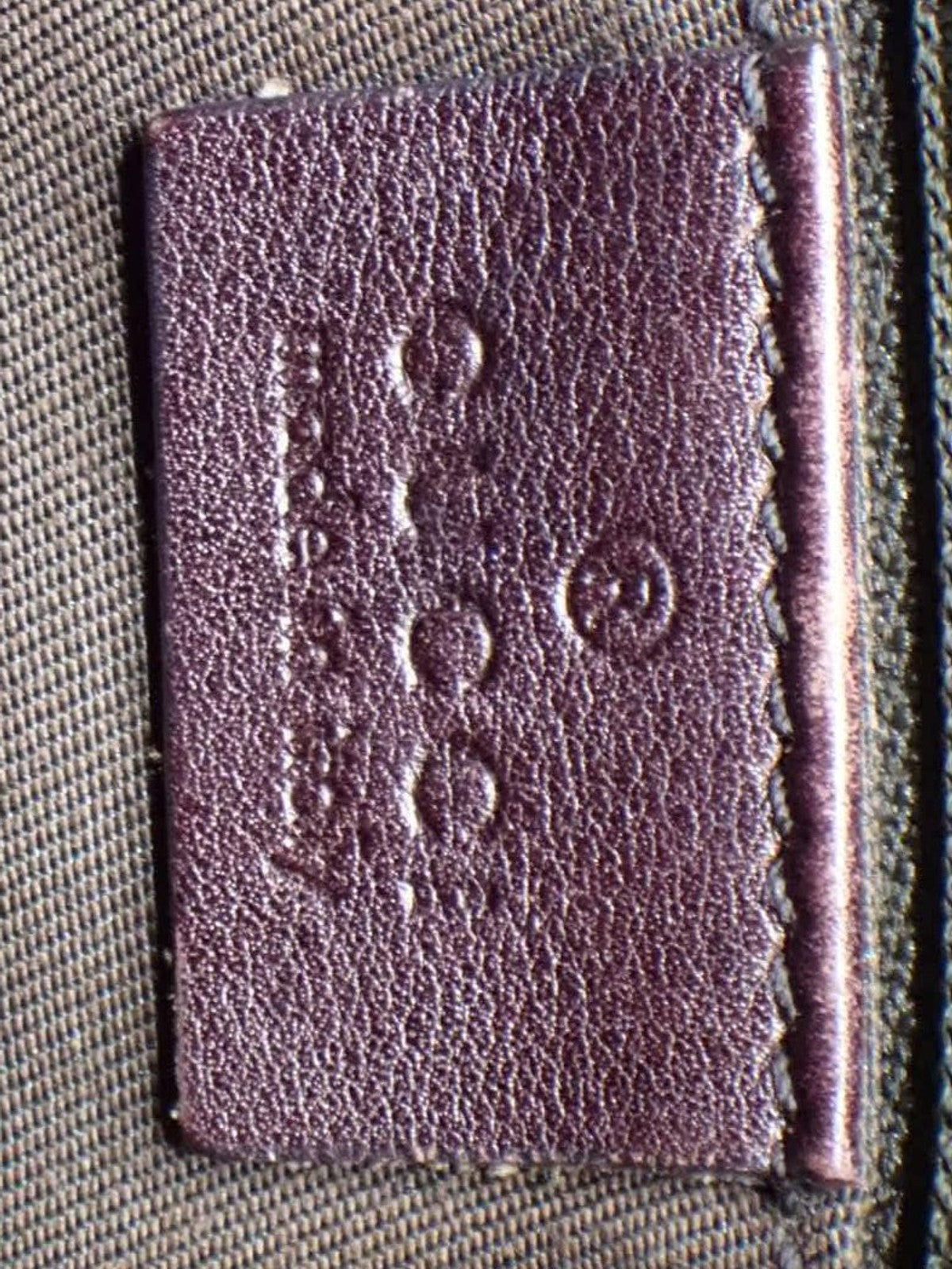Gucci Abbey D-Ring Small
