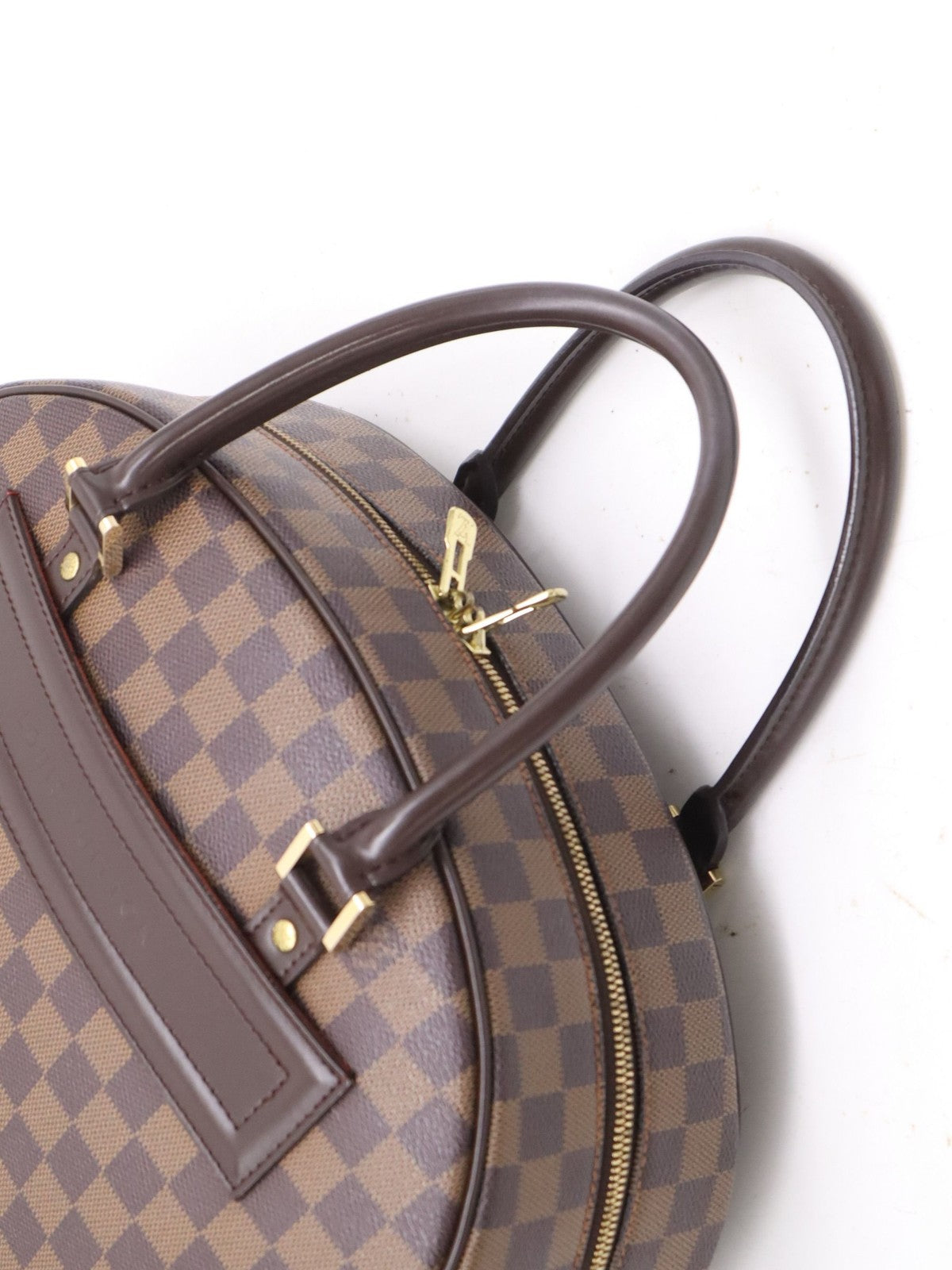 Louis Vuitton Nolita