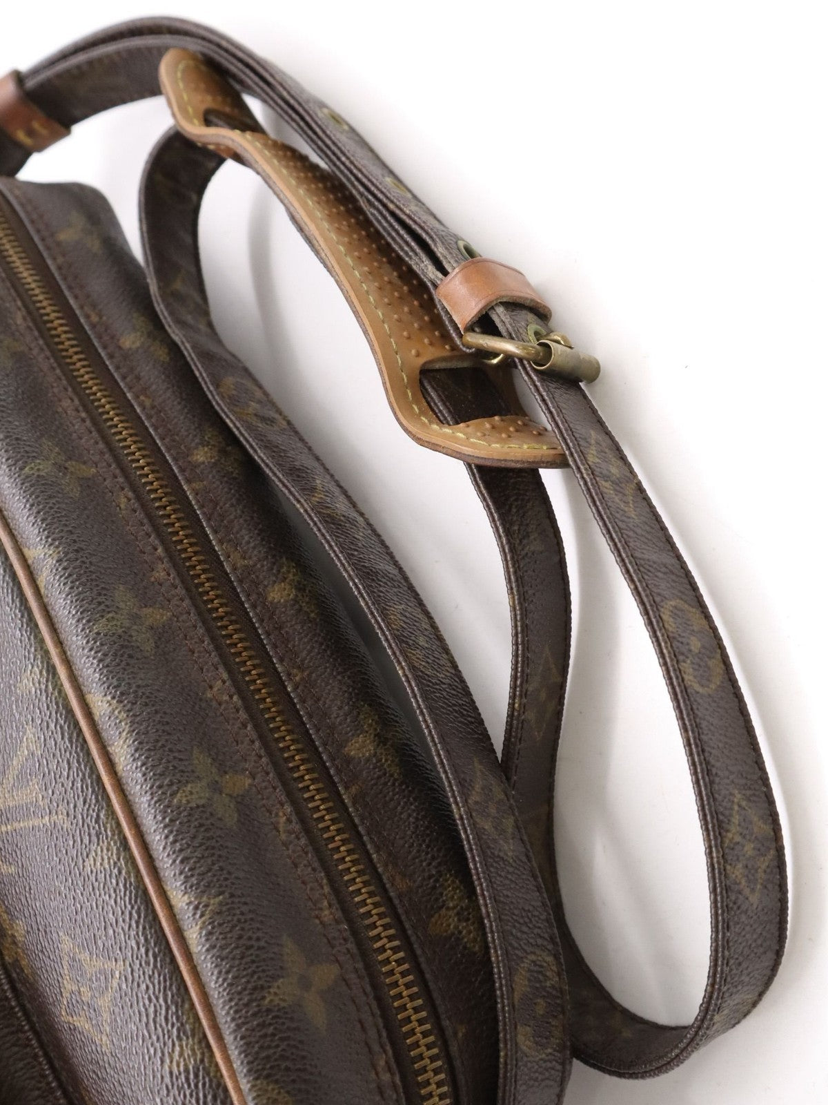 Louis Vuitton Nile PM