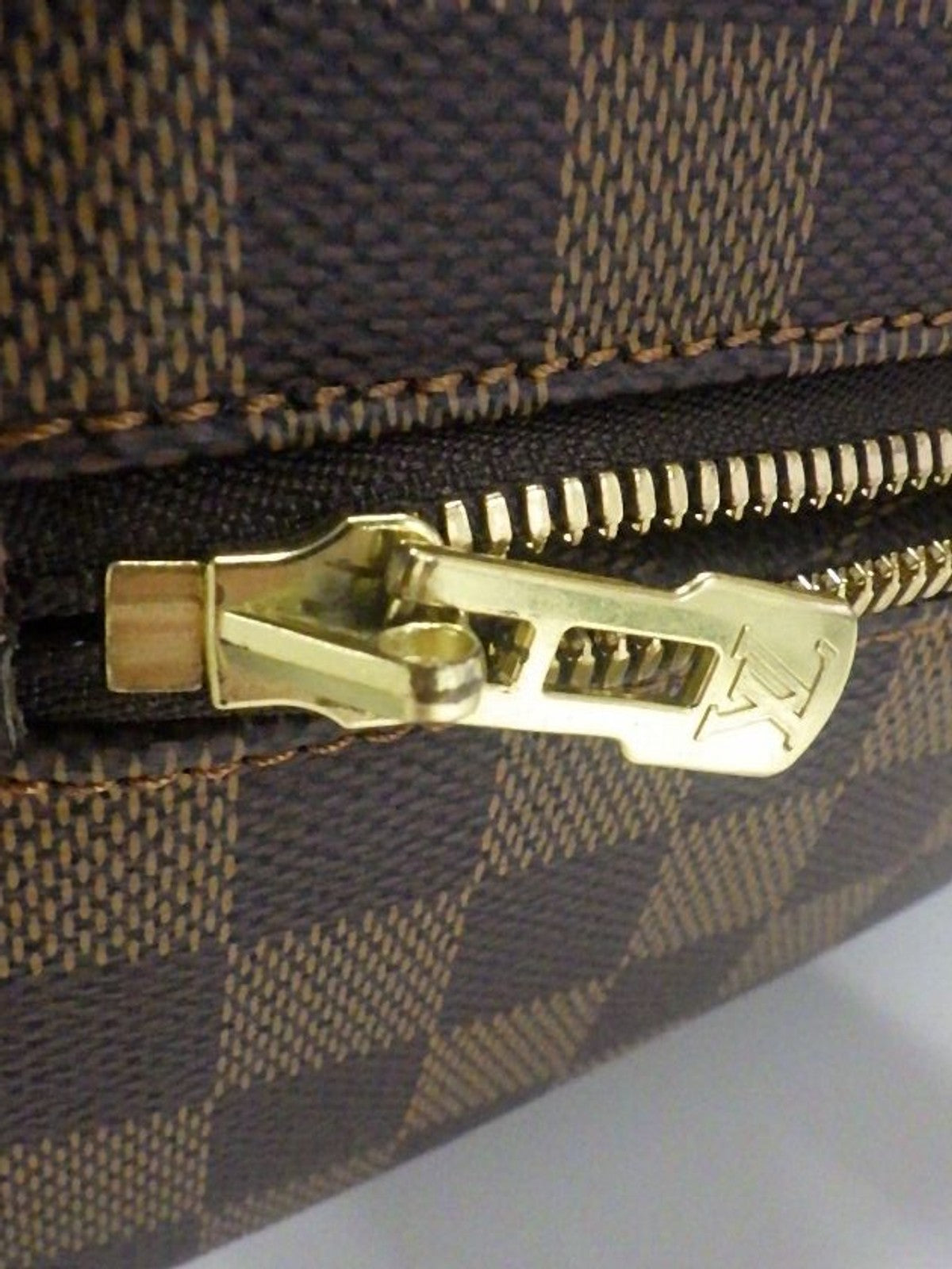 Louis Vuitton Nolita