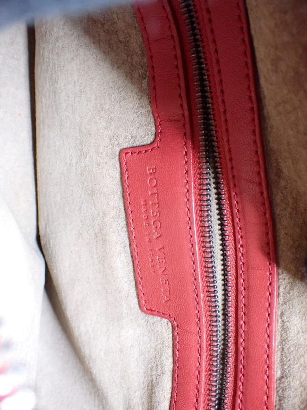 Bottega Veneta Medium Hobo