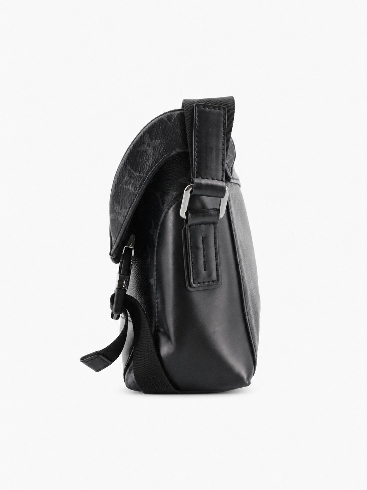 Louis Vuitton Crossbody Bag