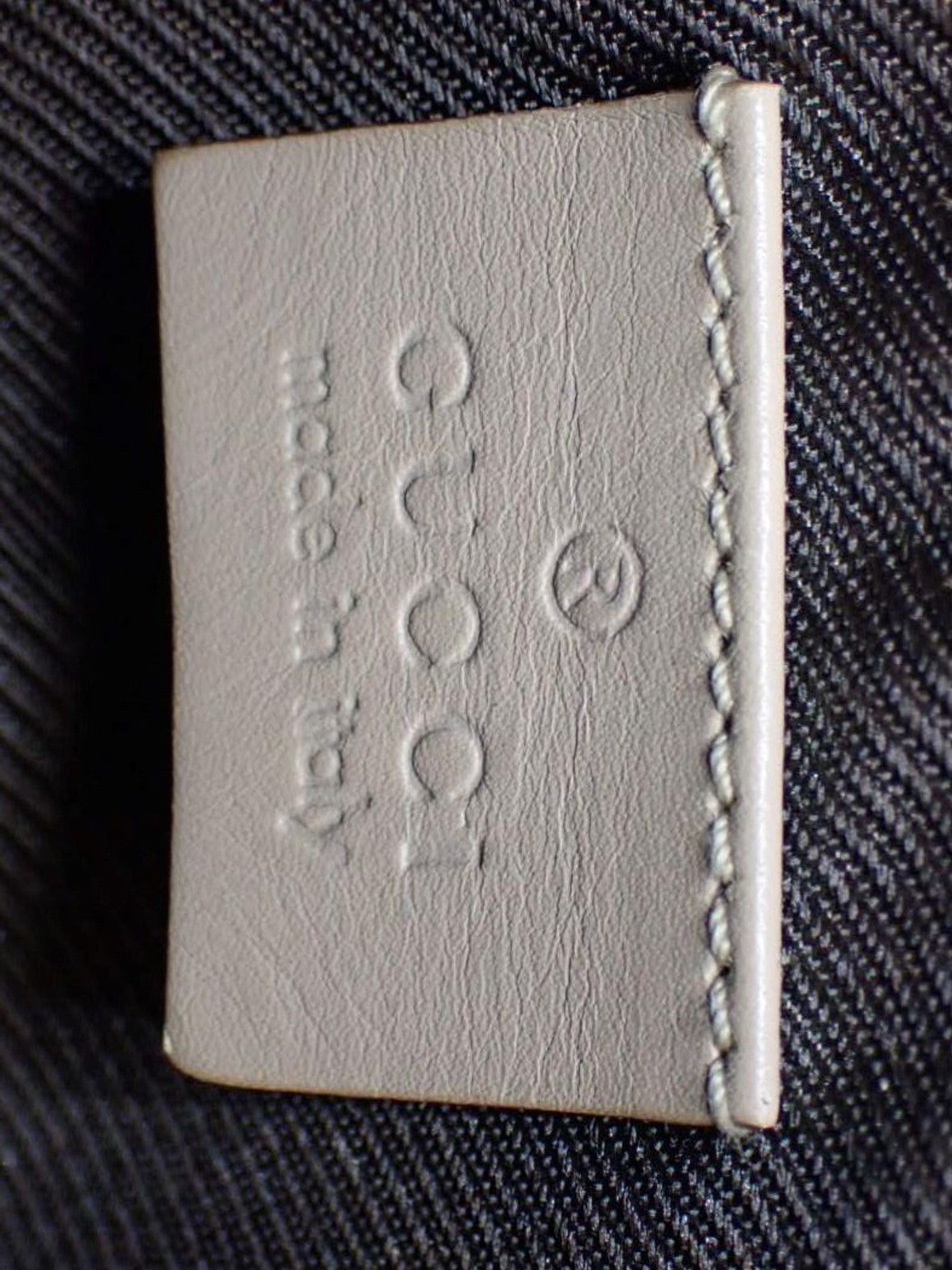 Gucci Boat Baguette