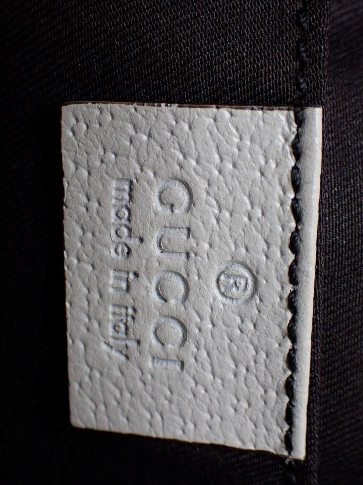 Gucci Abbey D-Ring Pochette