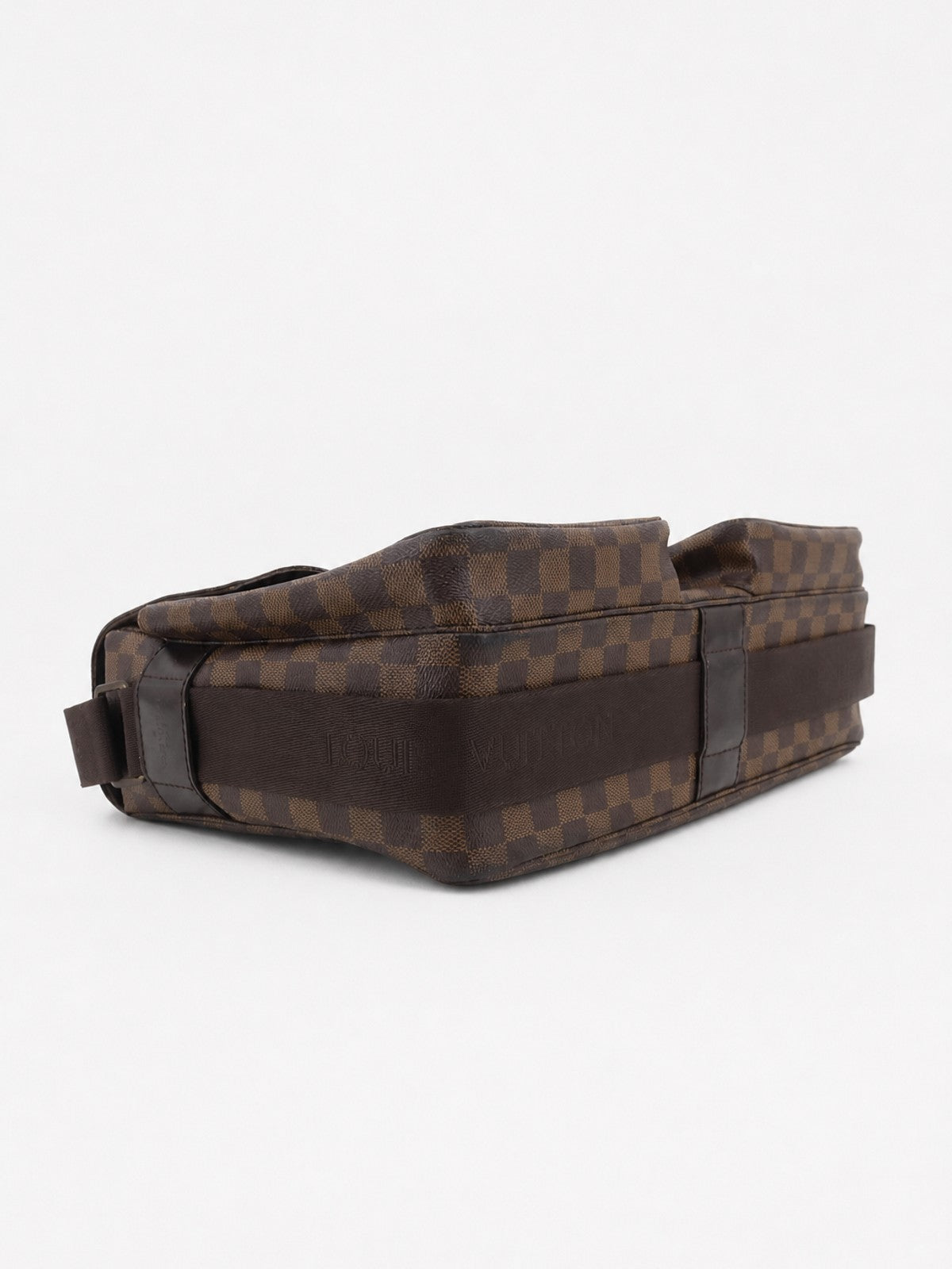 Louis Vuitton Broadway