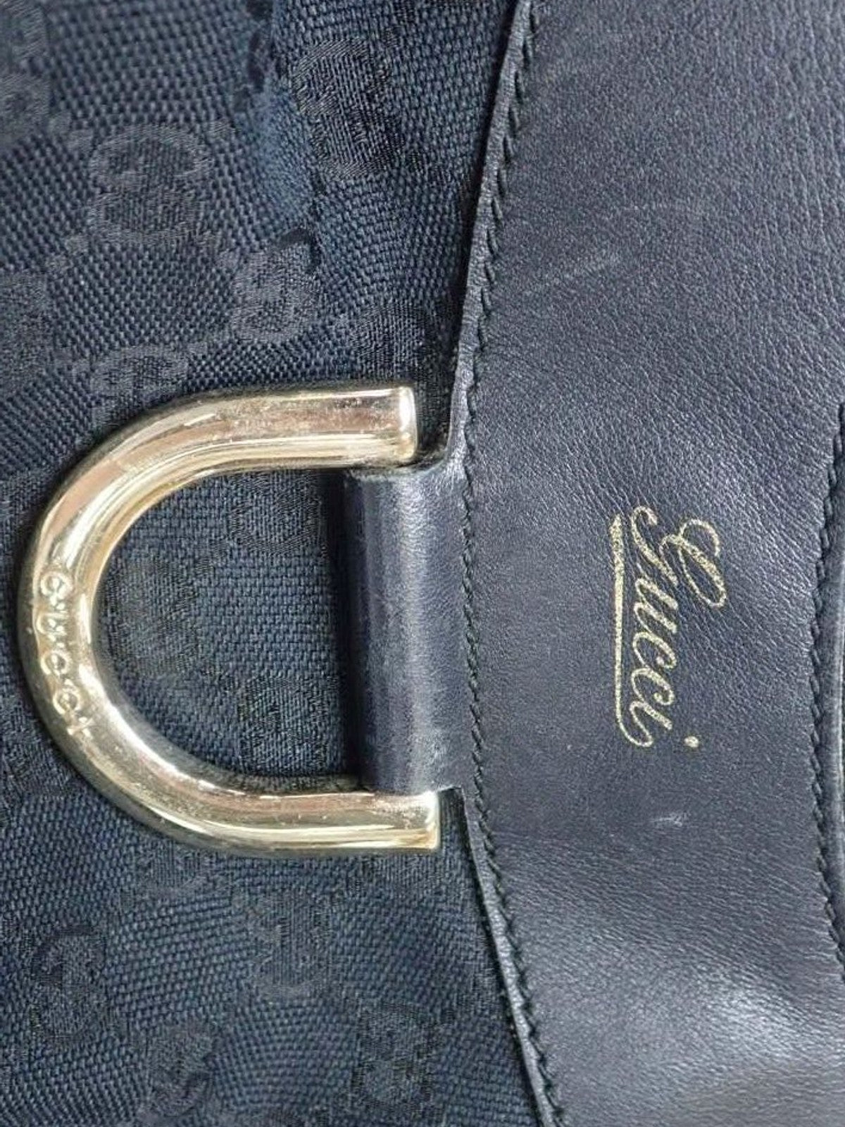 Gucci Abbey D-Ring Medium