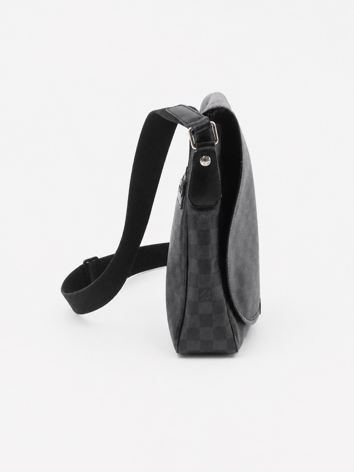 Louis Vuitton Daniel MM