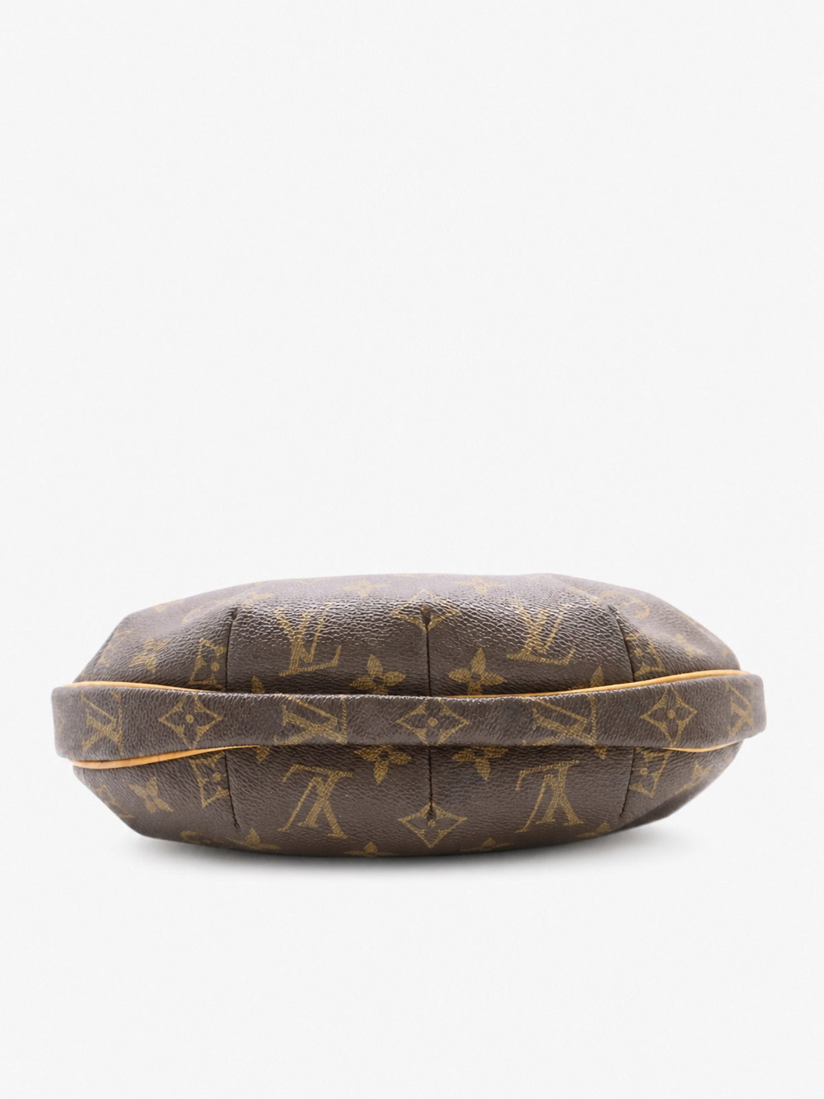 Louis Vuitton Croissant MM