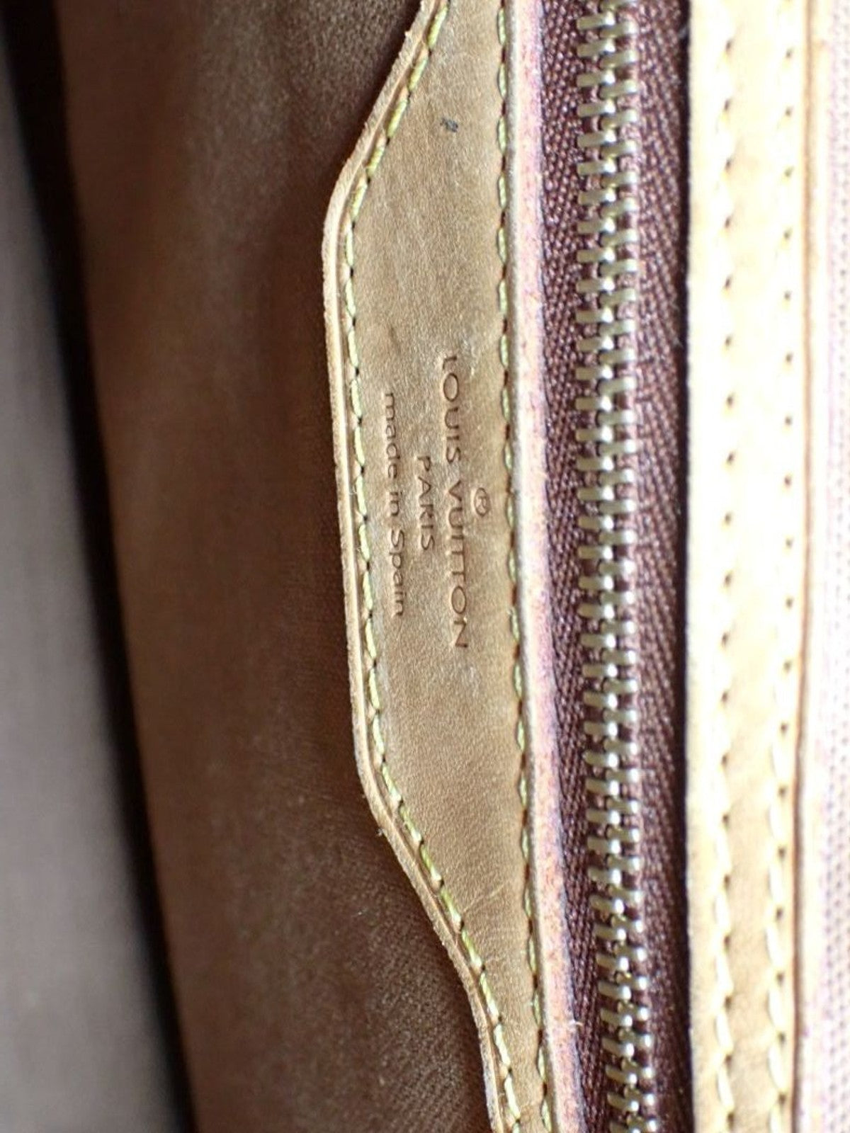 Louis Vuitton Batignolles