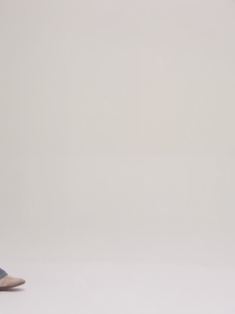 Load video: Louis Vuitton Totally MM