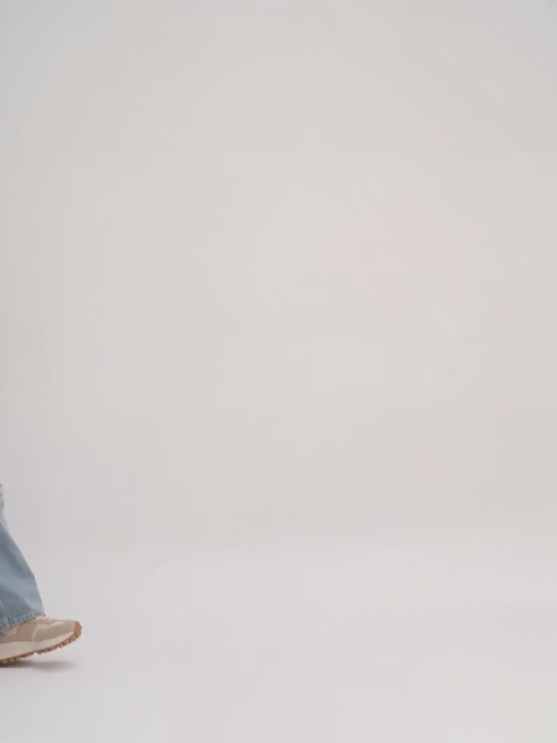 Load video: Louis Vuitton Galliera PM